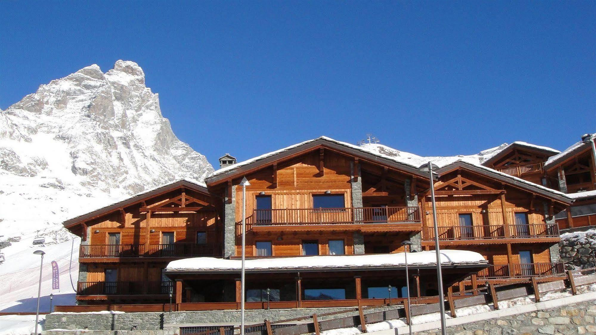 Hotel Meublé Mon Rêve Breuil-Cervinia Exterior foto